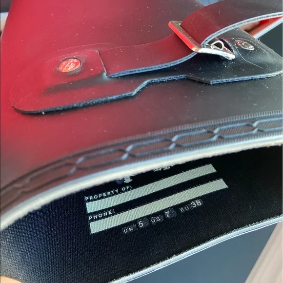 SOLD - NIB Hunter Tall Rain-boots- Black Women’s Size 7 - Picture 11 of 12